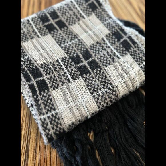 Kate Spade Woodland Plaid Scarf Neutral Cozy Chunky Unisex Holidays Winter - Picture 5 of 8